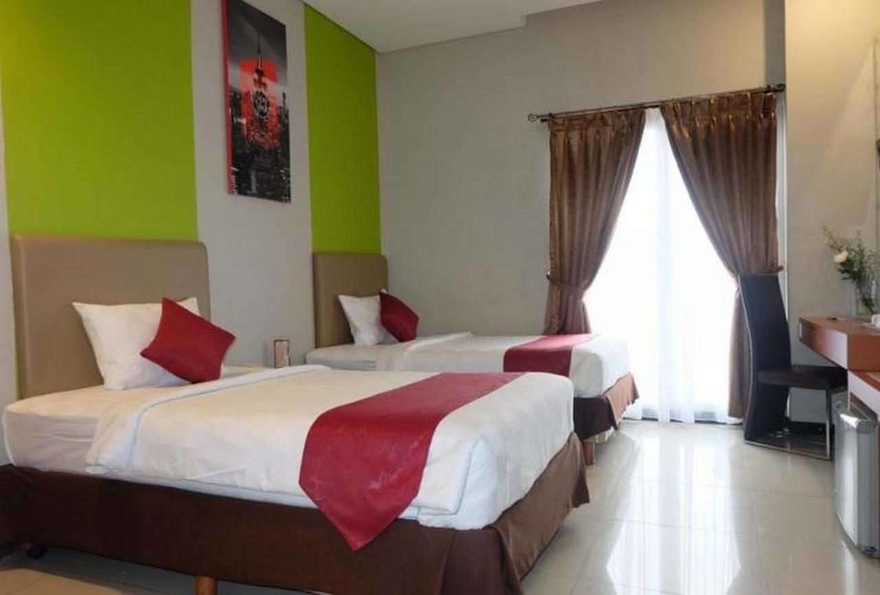 ג'קרטה Hotel Blue Pacific מראה חיצוני תמונה